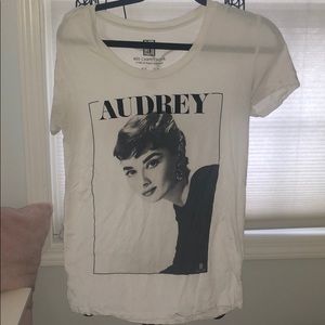 Short sleeve Audrey Hepburn Top